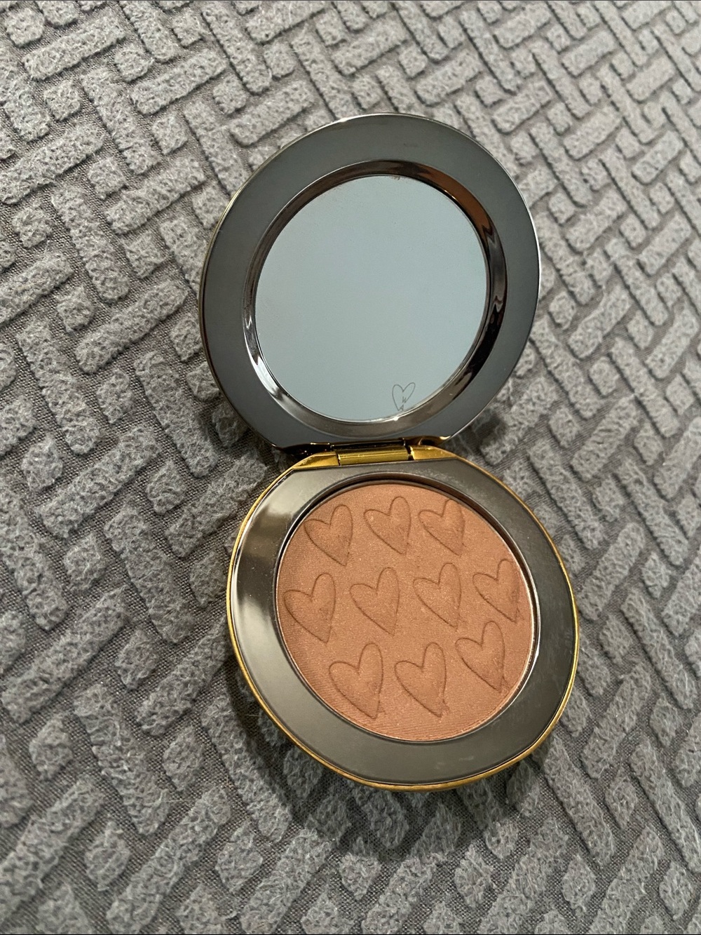 NEW Westman Atelier beauty butter powder bronzer